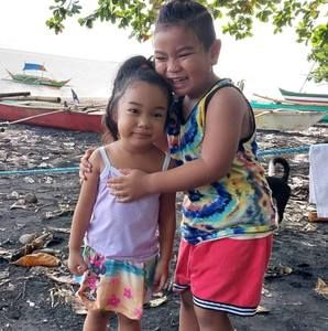 Meet your Posher, Joy